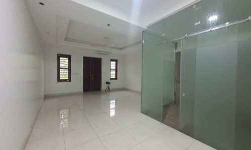 Cho thuê nhà 5 tầng tại Liên Bảo, Vĩnh yên, Vĩnh Phúc. Giá 15 triệu/m2