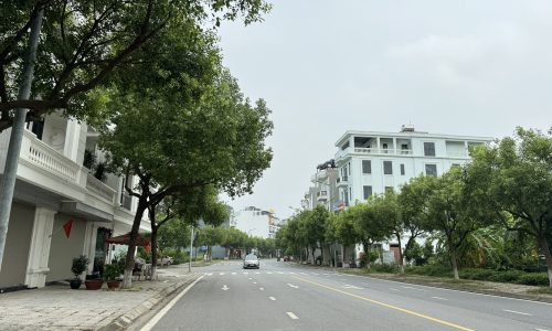 Bán đất mặt phố Lý Nam Đế Khai Quang, Vĩnh yên, Vĩnh Phúc. Giá rẻ nhất thị trường