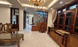 Cho thuê căn biệt thự cực đẹp tại Vĩnh yên, Vĩnh Phúc. giá 20 triệu 5 ngủ