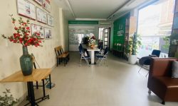 Bán 2 căn nhà liền nhau kinh doanh cực kỳ sầm uất mặt đường Mê Linh, Liên Bảo, Vĩnh Yên.