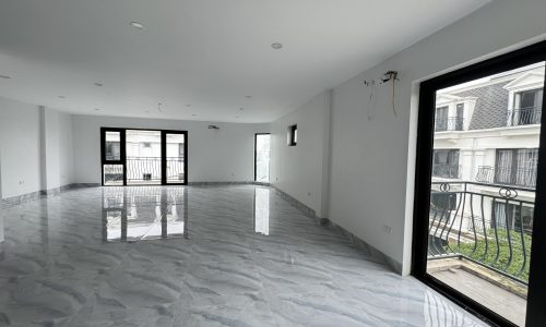 Cho thuê 3 tầng nhà 2 mặt tiền tại khai Quang, Vĩnh yên, Vĩnh Phúc. Kinh doanh tốt