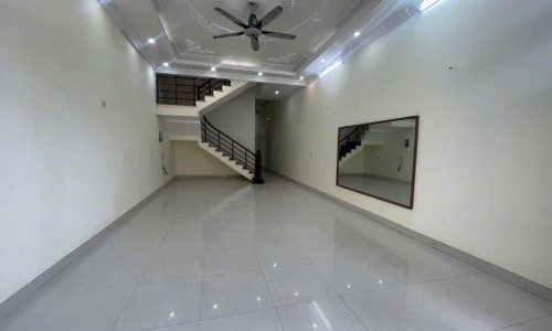 Bán nhà 3 tầng trong khu Làng Bầu, Liên Bảo, Vĩnh Yên.