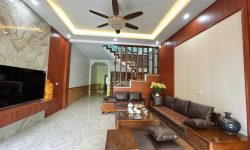 Bán nhà riêng 4 tầng KDC Tỉnh Uỷ, Đồng Tâm, Vĩnh Yên.