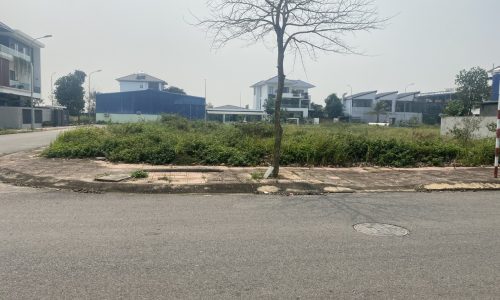 Bán ô góc đất biệt thự cực kỳ đẹp và víp tại khu đô thị Nam Vĩnh Yên, Vĩnh Phúc.