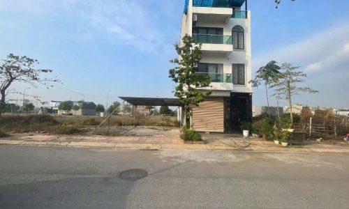 Bán lô đất đẹp kdt Nam Vĩnh Yên, Vĩnh phúc. băng 2 đường 24m.