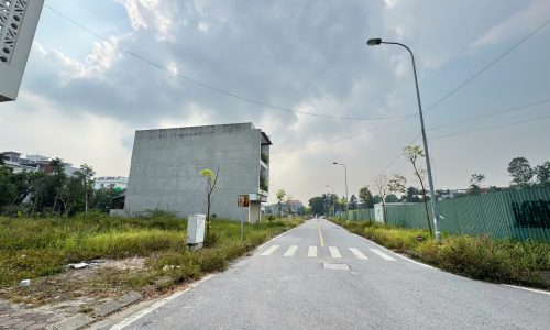 Cần bán gấp giúp chủ đất ô đất cực đẹp trung tâm thành phố Vĩnh Yên
