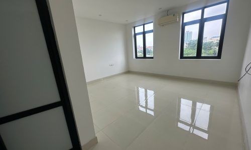 Bán căn shophouse đã hoàn thiện có thang máy đường Bà Triệu, Liên Bảo, Vĩnh Yên, Vĩnh Phúc