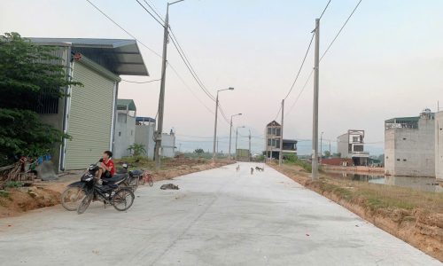 Bán đất Vinh tiến, bá hiến, bình xuyên