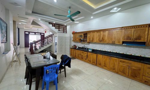 Bán nhà 3 tầng ngõ 18 Tôn Đức Thắng, Minh Quyết, Khai Quang, Vĩnh Yên, Vĩnh Phúc
