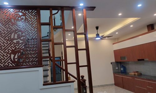 Bán nhà 3 tầng tại Định trung, Vĩnh yên, Vĩnh Phúc. DT 120m2 Hướng tây nam, Giá 4,3 tỷ
