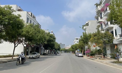 Cần tiền bán Gấp đất đẹp Khu A Nam Đầm Vạc, Vĩnh yên