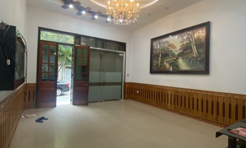 Cho thuê nhà trung tâm Liên Bảo, Vĩnh Yên, Vĩnh Phúc