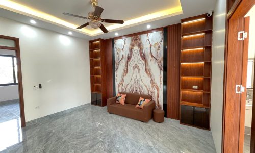 Bán nhà mới cần bán tại Định Trung, Vĩnh Phúc