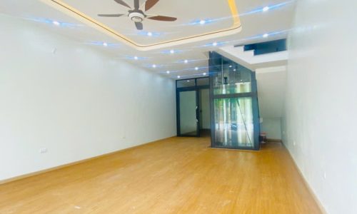 Cho thuê nhà nguyên căn tại Liên Bảo, Vĩnh yên, Vĩnh Phúc. 5 tầng giá 18 triệu/ tháng