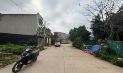 Bán lô A36 Đồng Hin view vườn hoa đường quy hoạch dân cư ấm cách sân vận động Vĩnh Yên chỉ 5′ di chuyển