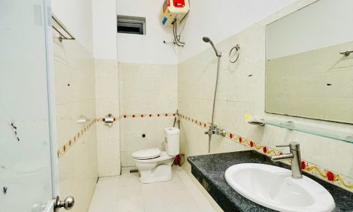 Cho thuê nhà Lưu Túc, Khai Quang, Vĩnh Yên, Vĩnh Phúc. Nhà 4 ngủ full đồ