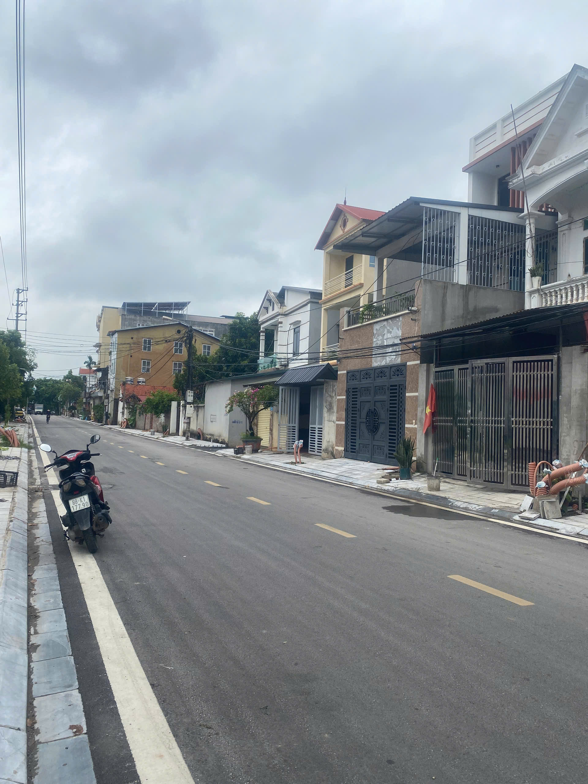 Bán nhanh lô đất đẹp trục chính kinh doanh phố Quang Trung, Hội Hợp DT86m MT5m giá 2,85 tỷ