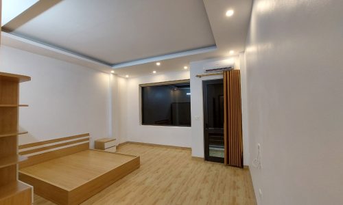 Bán nhà nhà 4 tầng tại Lương Văn Can, Khai Quang, Vĩnh Yên, Vĩnh Phúc. Đang cho thuê 20 triệu