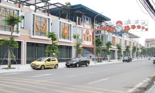 Bán nhà mặt phố Kinh doanh Lê Xoay, đối diện chợ Vĩnh Yên