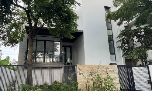 Bán Đất Tặng nhà 4 tầng, thiết kế đẹp Khu A Nam Đầm Vạc, Vĩnh Yên, giá 11,5 tỷ.