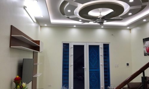 Cho Thuê nhà 3 tầng, Dốc Láp, Liên Bảo, Vĩnh Yên, Giá 15tr/tháng. LH 0967380383