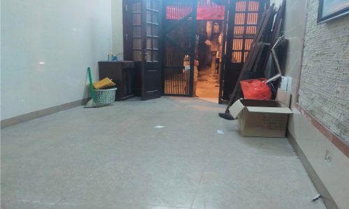 Bán nhà phố Ngọc Hà. an sinh đỉnh 40m x 5 tầng. 6.5 tỷ có thương lượng