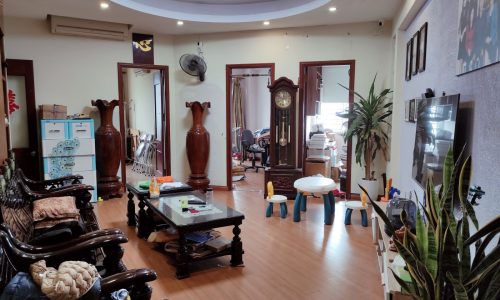 Bán căn hộ 3 ngủ tầng trung, khu đô thị Mỹ Đình, 130m, giá 2.95 tỷ