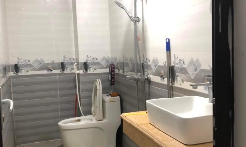 Cho thuê nhà 3 tầng tại Khai Quang, Vĩnh yên, Vĩnh Phúc. Gía 8 triệu