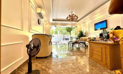 Cho thuê nhà 4 tầng tại mặt phố Trần Phú, KĐT Hà Tiên, Vĩnh yên, Vĩnh Phúc