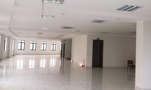 Cho thuê nhà mặt phố kinh doanh gần bệnh viện đa khoa tỉnh Vĩnh Phúc. DT 190m2/sàn