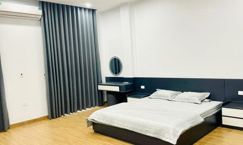 Cho thuê nhà nguyên căn 5 tầng taị Khai Quang, Vĩnh Yên, Vĩnh Phúc. Giá 30 triệu 7PN