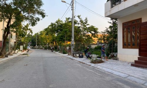 Cho thuê nhà 3 tầng tại Liên Bảo, Vĩnh Yên. Giá 12tr/tháng