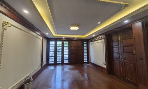 Căn nhà 4 tầng trung tâm Liên Bảo, Vĩnh Phúc