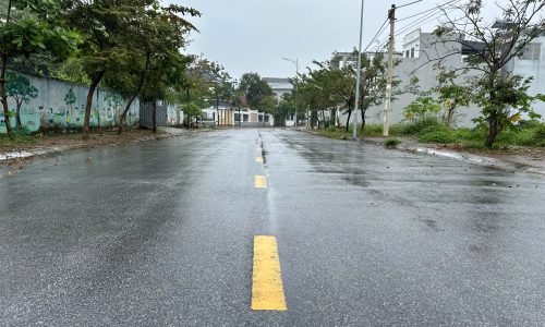 Cần bán lô đất đường rộng 20m gần sân vận động Vĩnh Yên, Vĩnh Phúc