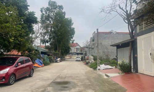 Bán 100 m đồng Hin view vườn hoa hướng Tây đường 13.5m