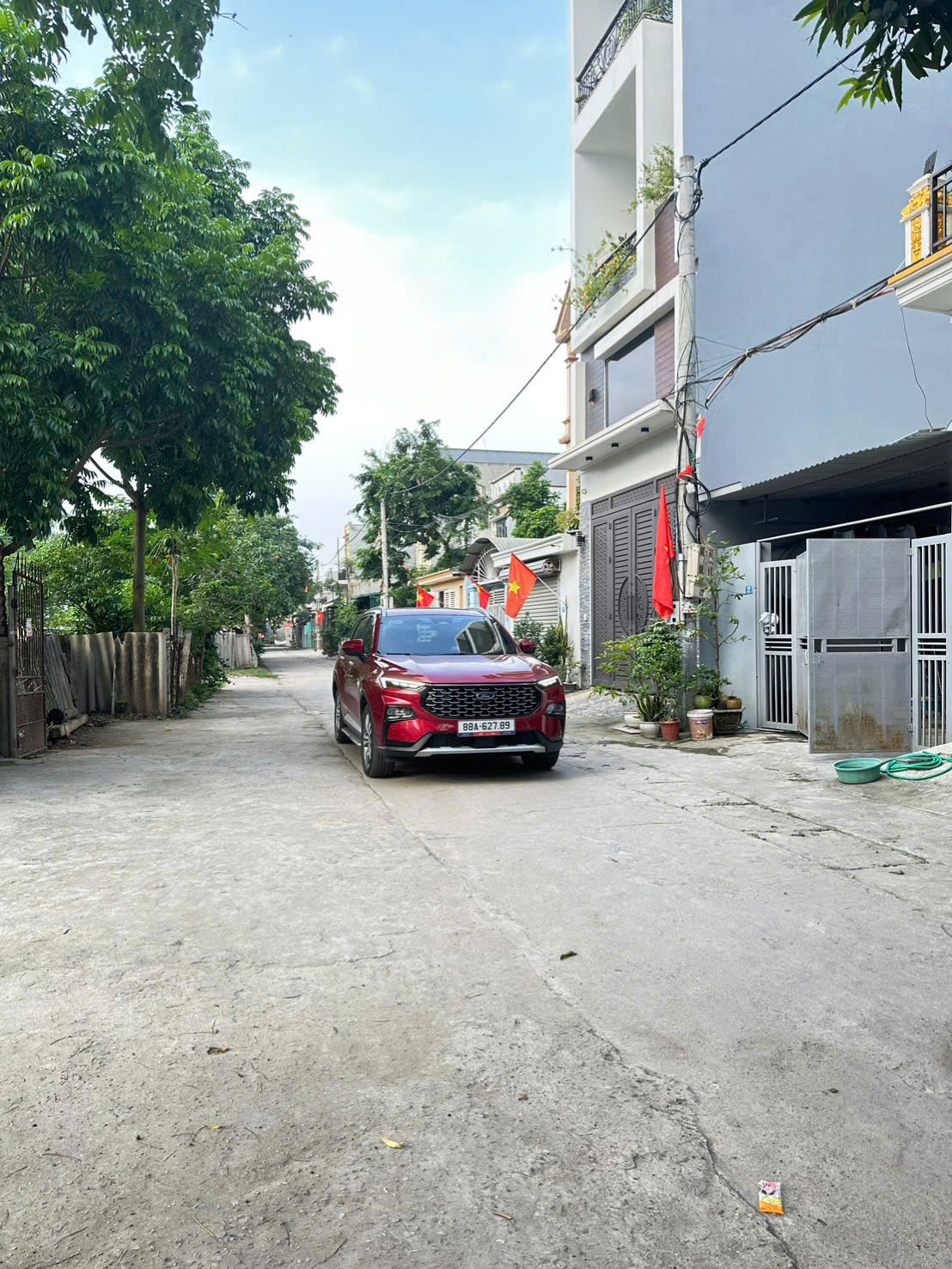 Bán nhà cấp 4 khu phân lô quân đội tập thể trường 500 Minh Quyết Khai Quang DT105m 1,65 tỷ