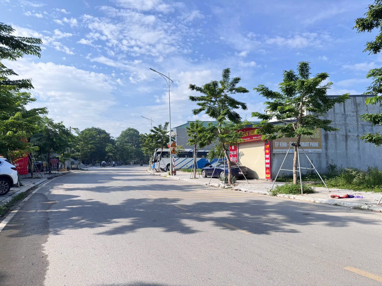 Đất trục chính đường Mai Hắc Đế- Định Trung kinh doanh tốt  – đường 19m