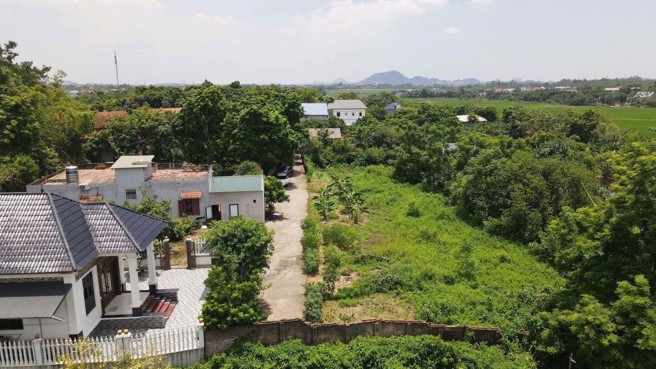 Em thật tâm muốn gả ô đất cho anh chị nào cùng gu. Gia đình cần bán nhanh mảnh đất rộng 1149m2 ( đất ở 200m2