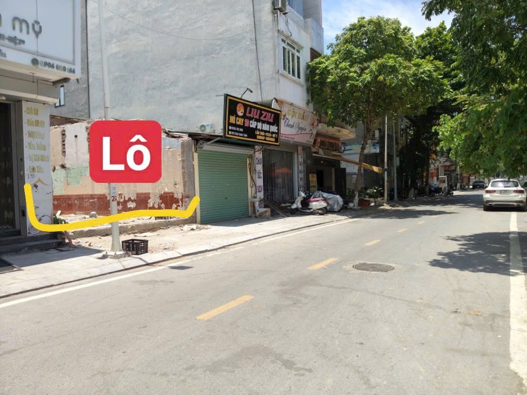Bán 90m2 trục chính kinh doanh mặt phố Trần Quốc Tuấn  Tiện ích xung quanh giá chỉ 5tỷ5xx