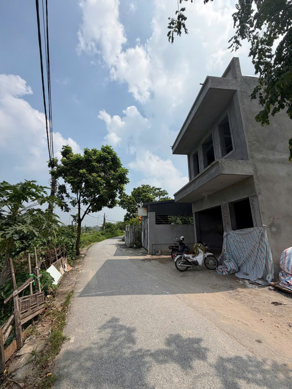 Bán 110m2 mặt tiền 6m. Định Trung, Vĩnh Yên.
