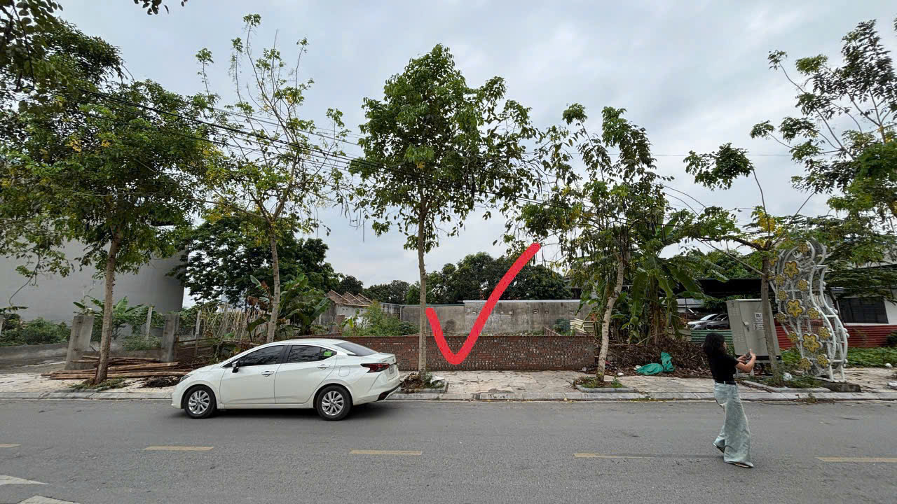 Bán 200m2, mt 10m đất Xen Ghép Thanh Giã, Khai Quang- Đối diện Công An Phòng Cháy