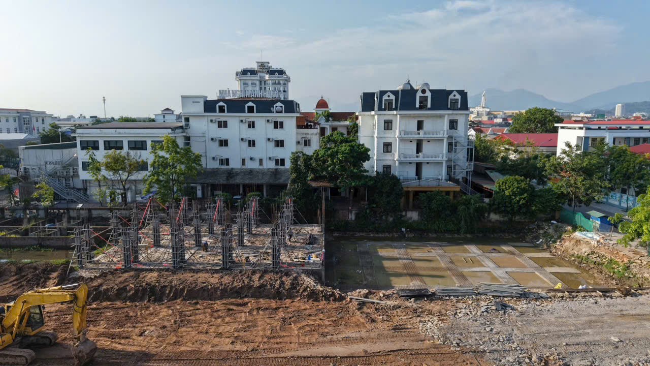 Chỉ với 3,9xty Bạn đã sở hữu ngay căn nhà 3,5 tầng xây Thô…  Diện tích : 70m_mặt tiền 4,8m