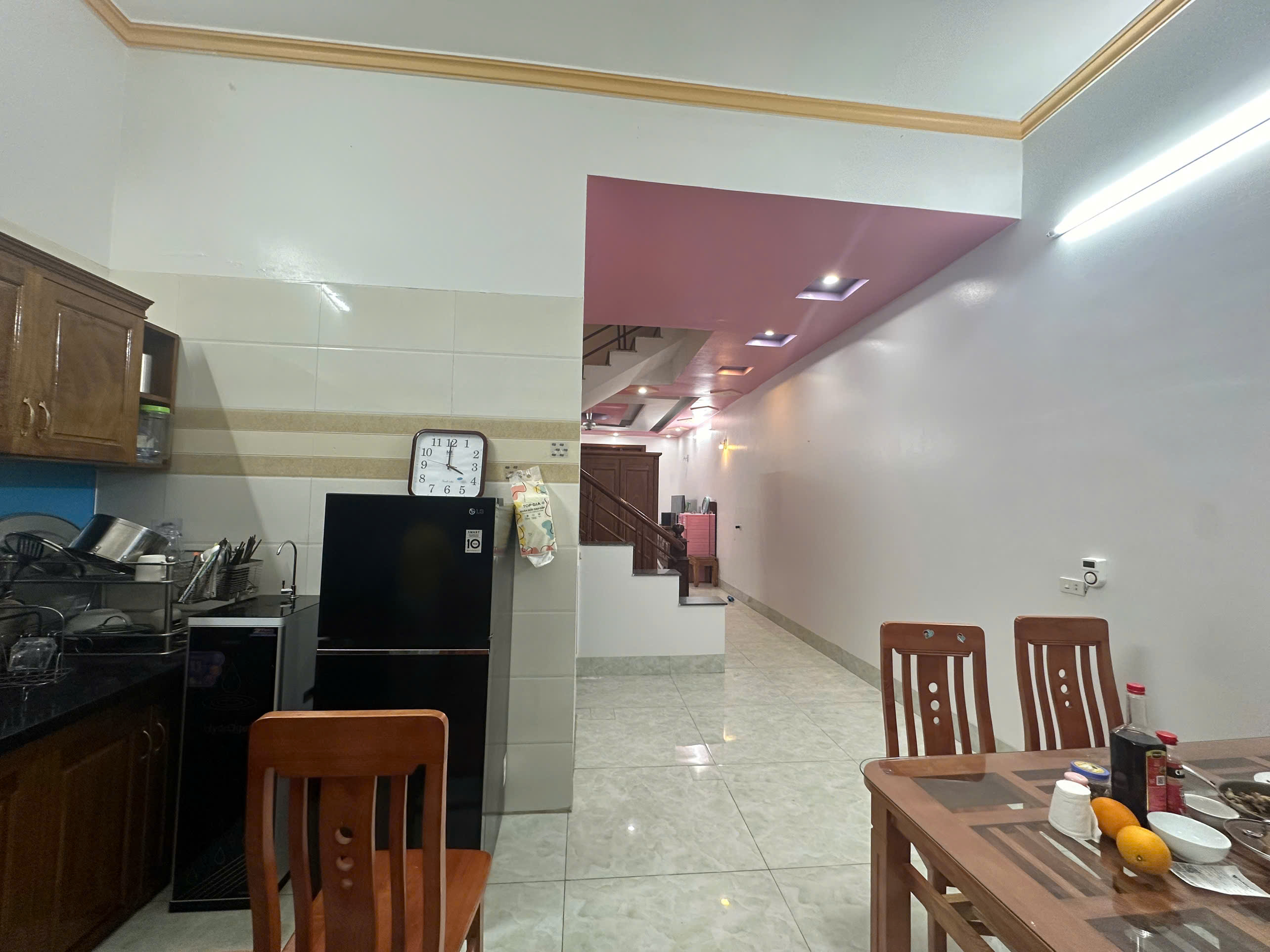 Chuyển cơ quan nên bán nhà 3 tầng khu dân cư Tỉnh Uỷ, Đồng Tâm, Vĩnh Yên